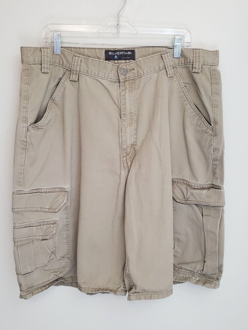 Levi's 90's Silvertab khaki colored cargo shorts